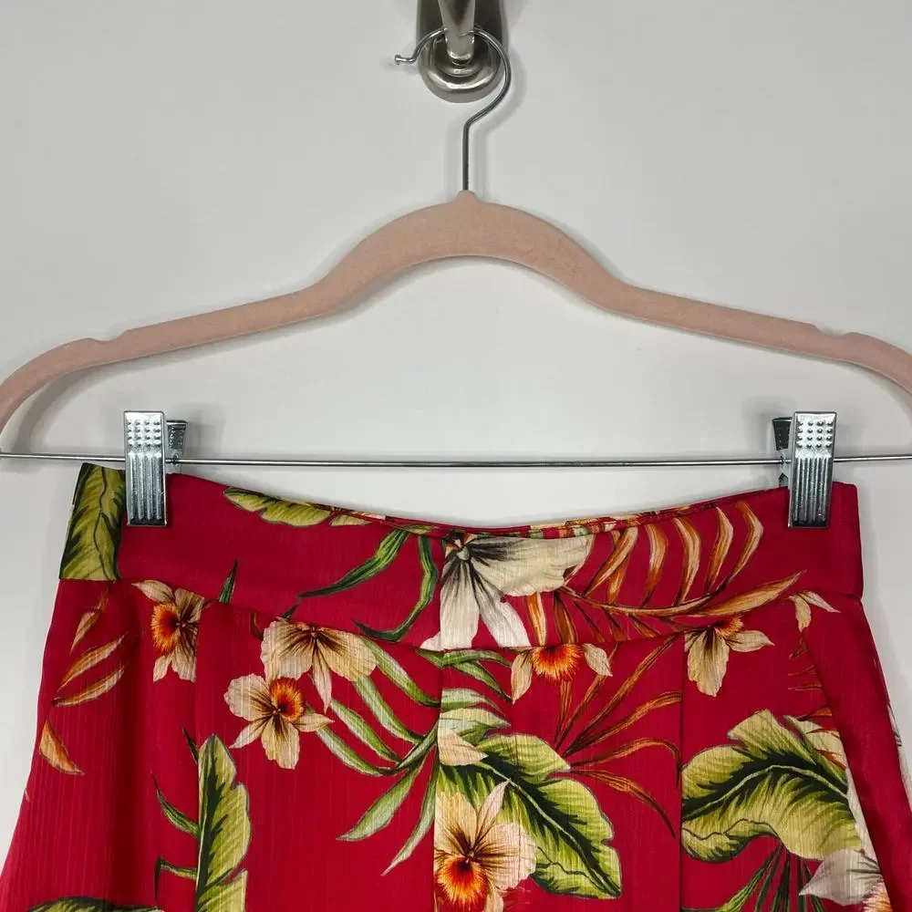 2/$30 ZARA High Rise Short XS Red Hawaiian Tropical Floral Pockets Zip-Fly #5663